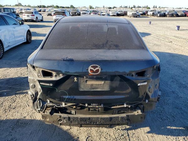 2016 MAZDA 3 Sport/GX