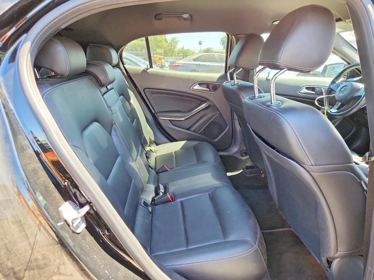 2019 MERCEDES-BENZ GLA GLA250