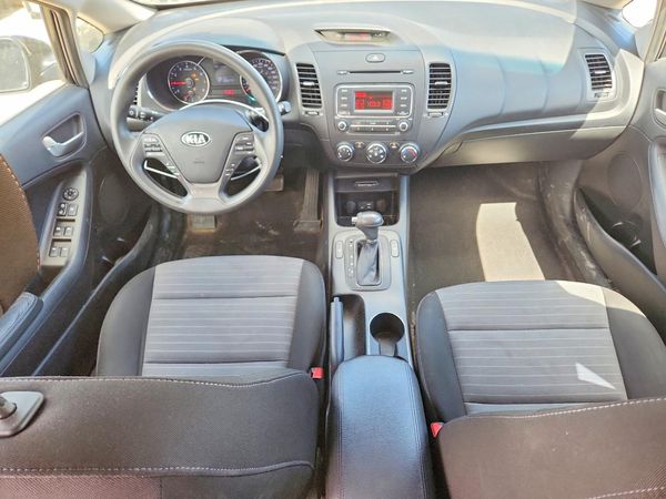 2015 KIA FORTE GL(Middle-low grade)