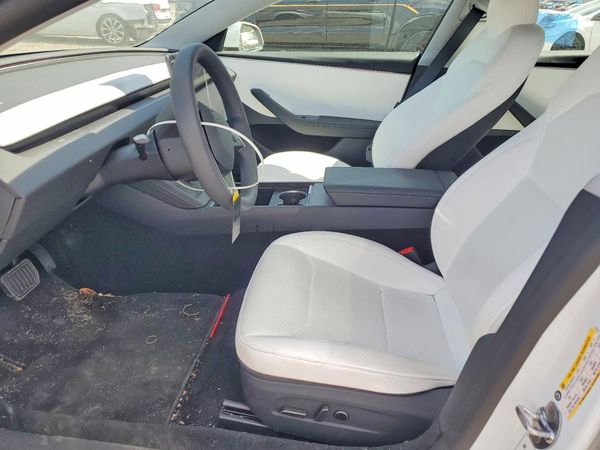 2026 TESLA MODEL 3