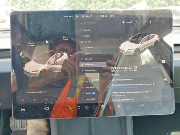 2026 TESLA MODEL 3