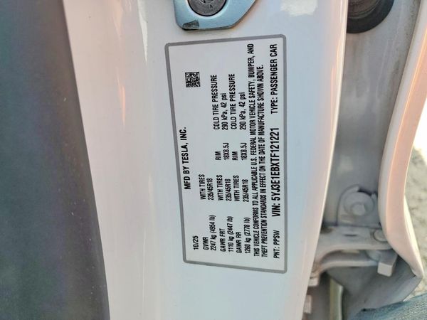 2026 TESLA MODEL 3