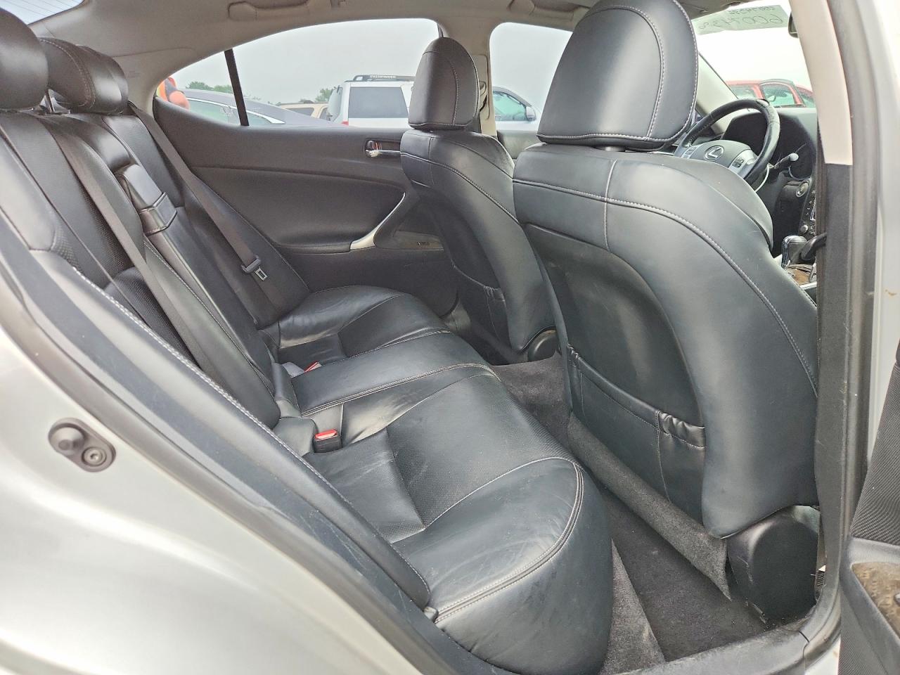 2012 LEXUS IS 250C