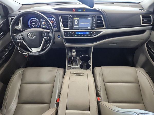2019 TOYOTA HIGHLANDER SE/XLE