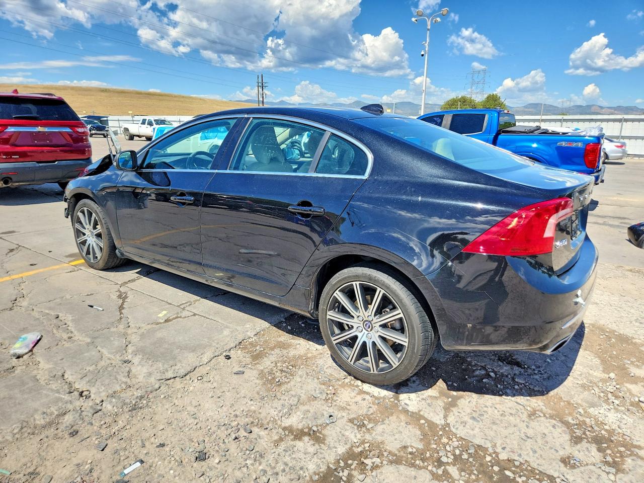 2018 VOLVO S60 Premier