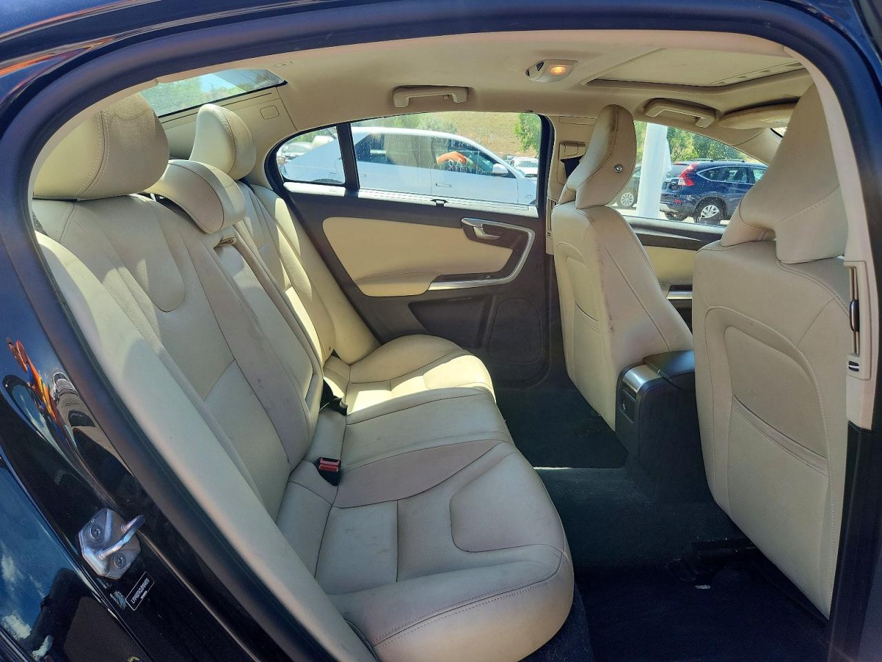2018 VOLVO S60 Premier