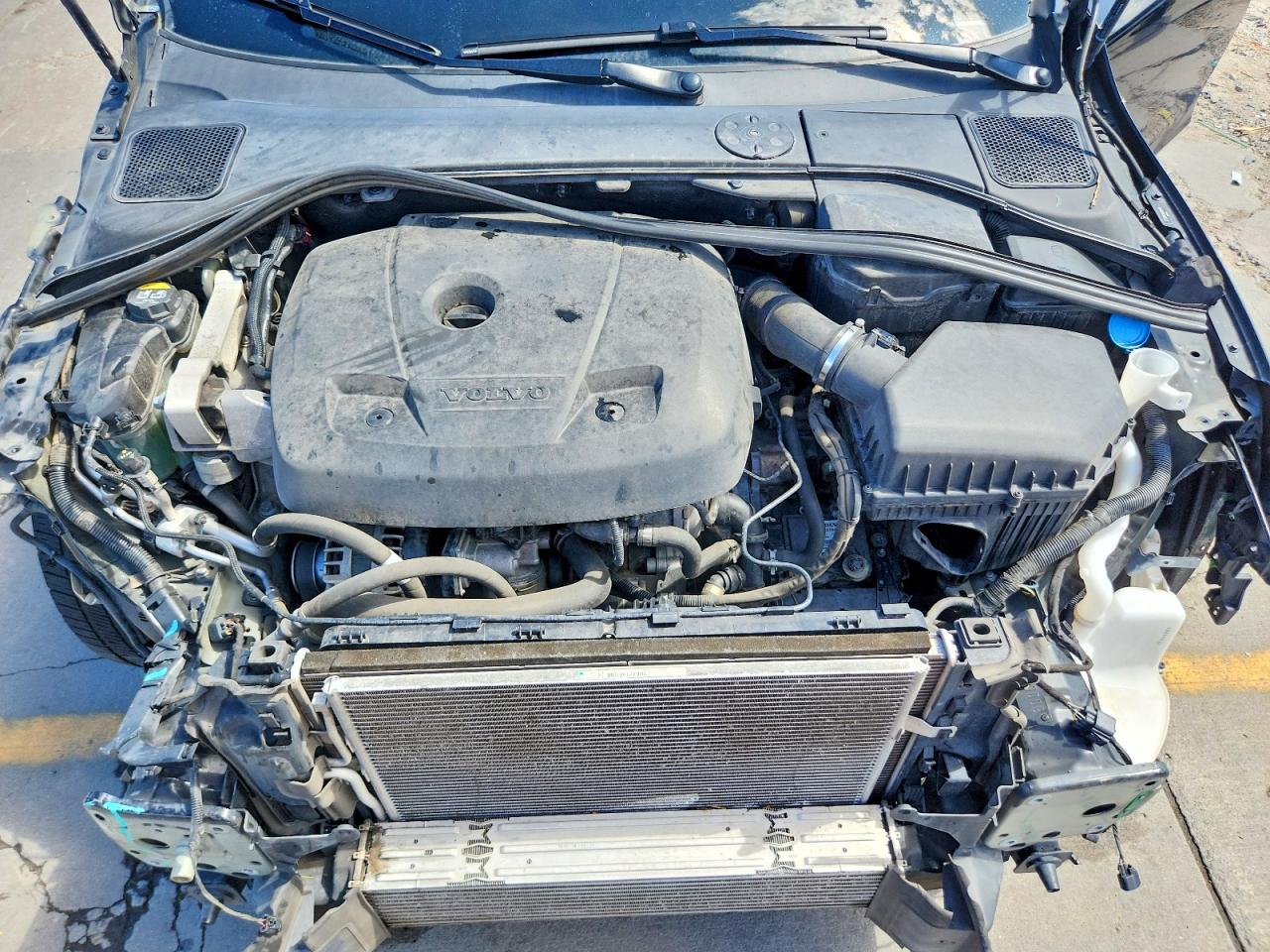 2018 VOLVO S60 Premier