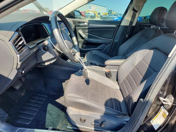 2024 VOLKSWAGEN JETTA SE, SE (AQ301 Trans)