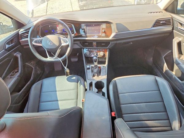 2024 VOLKSWAGEN JETTA SE, SE (AQ301 Trans)