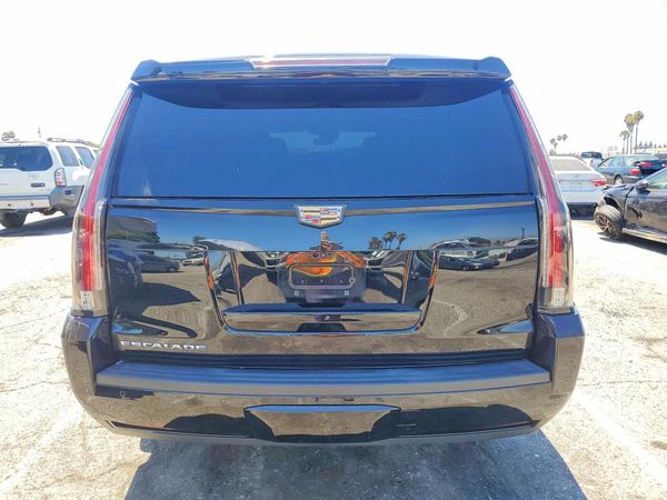 2020 CADILLAC ESCALADE ESV Luxury