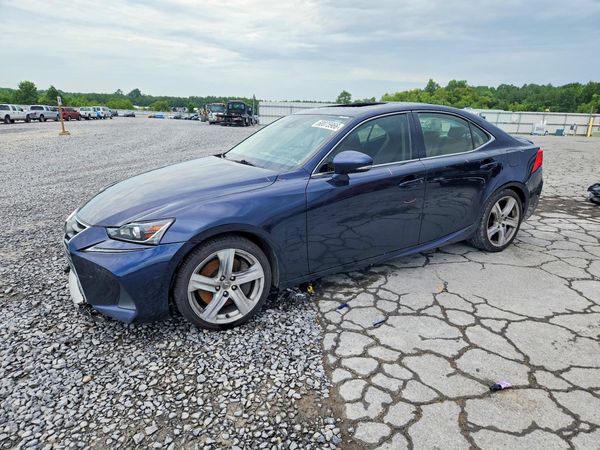 2017 LEXUS IS 300