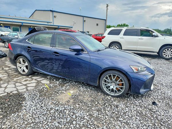 2017 LEXUS IS 300