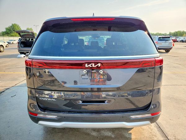 2024 KIA CARNIVAL EX