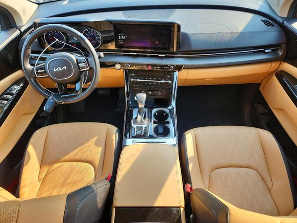 2024 KIA CARNIVAL EX