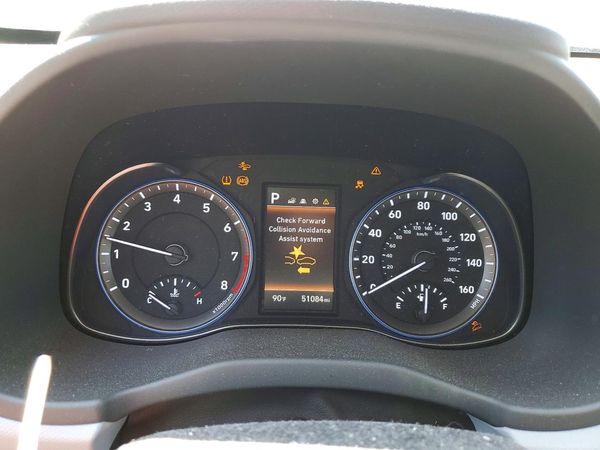2021 HYUNDAI KONA SE