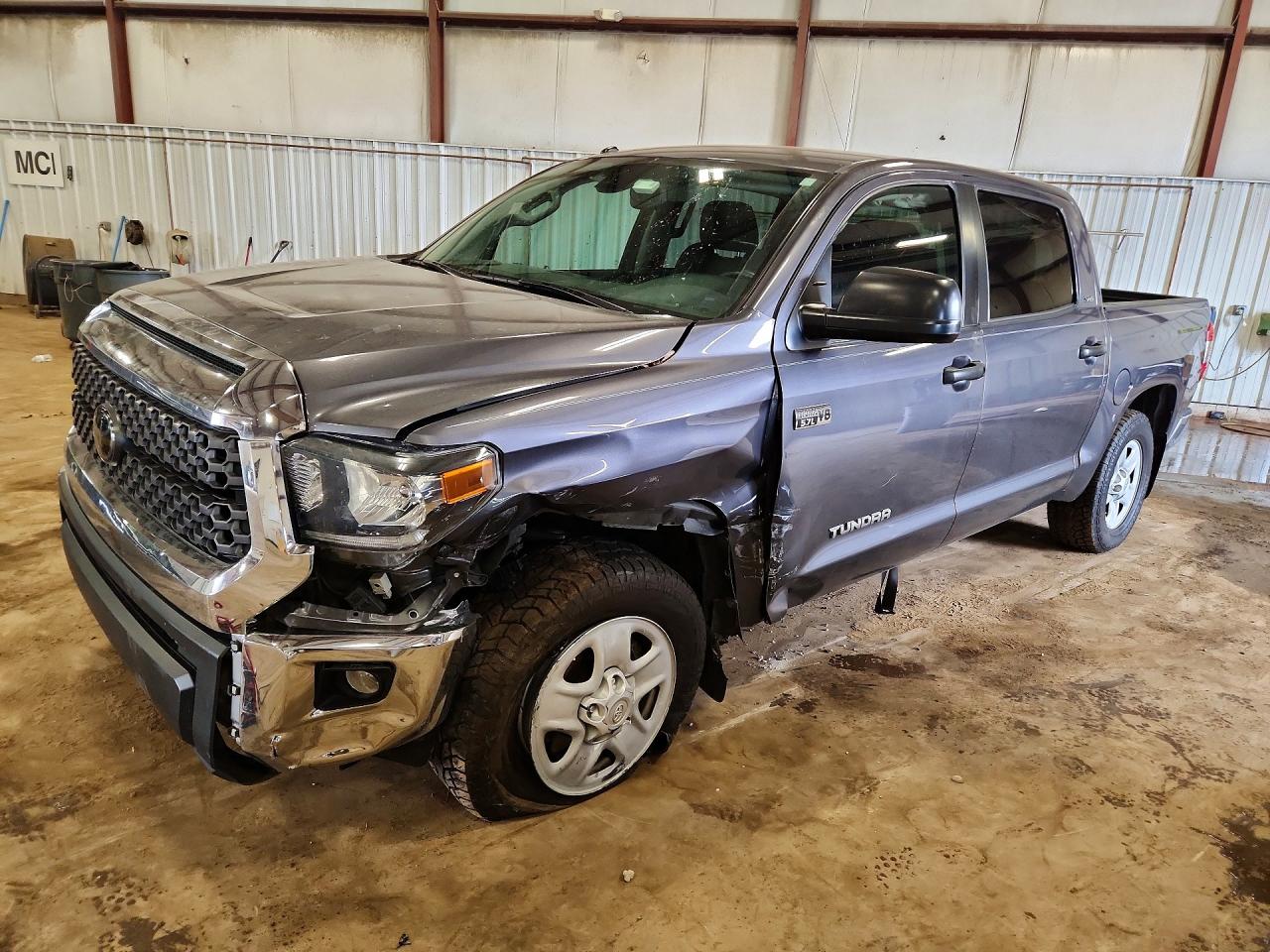 2018 TOYOTA TUNDRA SR5