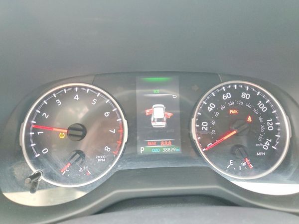 2021 TOYOTA RAV4 LE