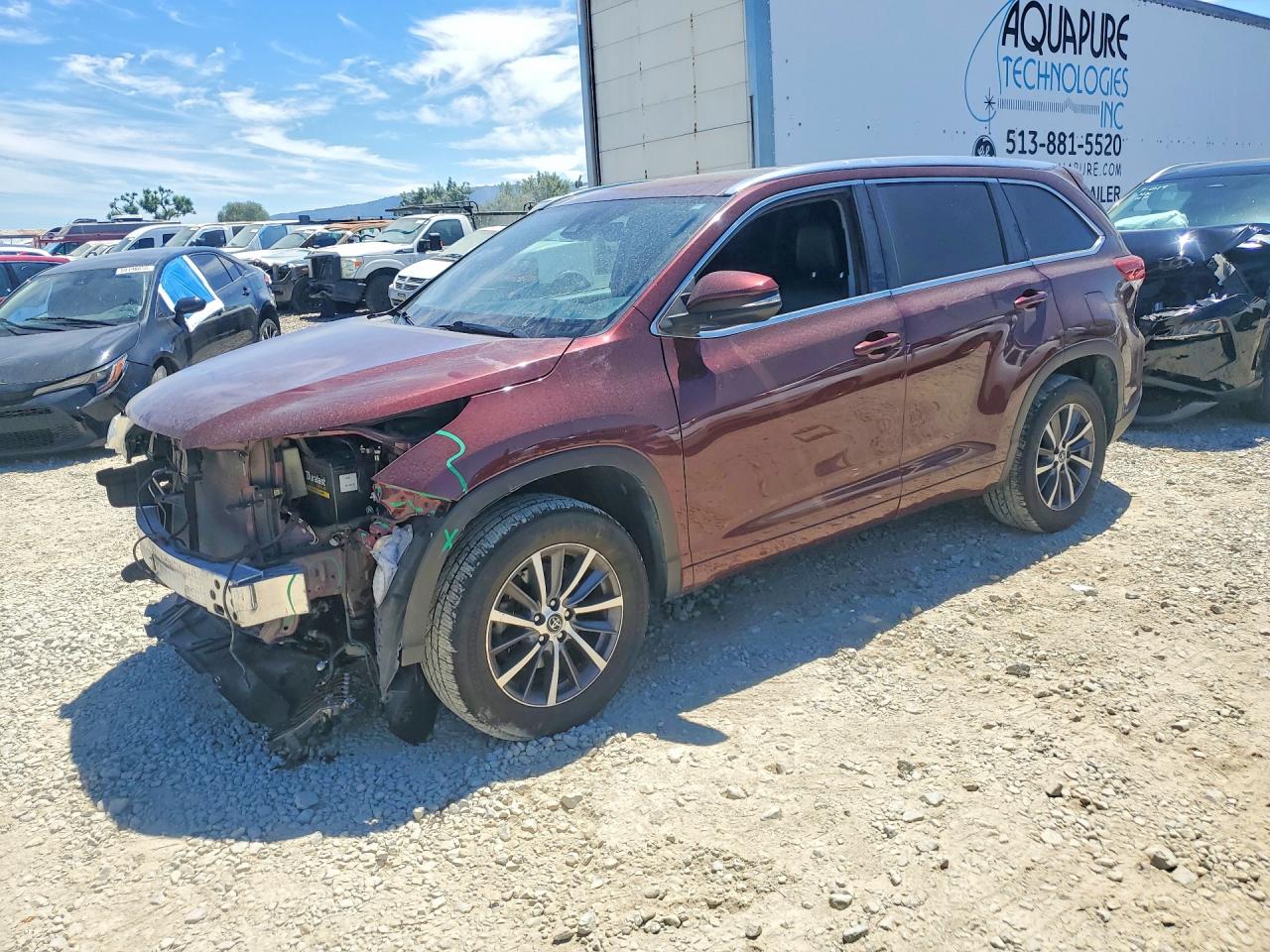 2018 TOYOTA HIGHLANDER SE/XLE