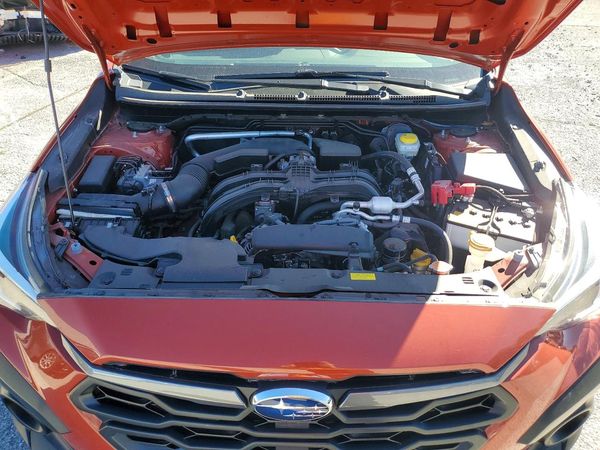 2025 SUBARU CROSSTREK Premium — Engine bay
