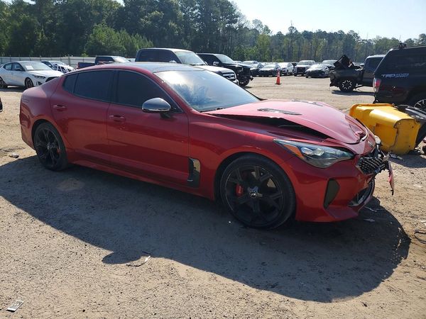 2019 KIA STINGER GT1