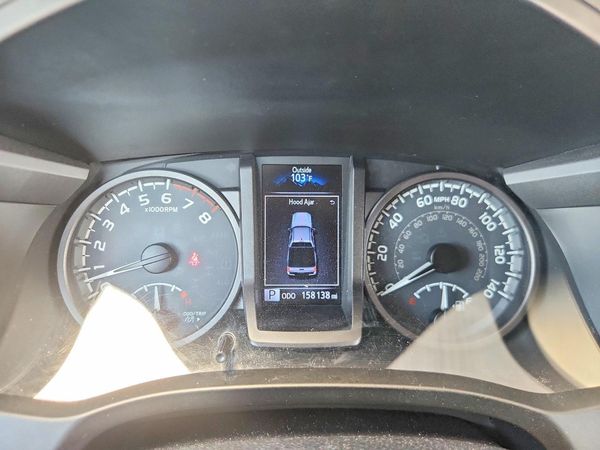 2017 TOYOTA TACOMA