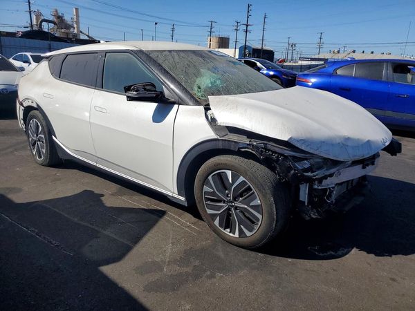 2024 KIA EV6 Light, Wind