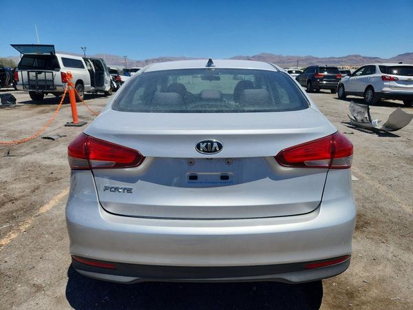 2018 KIA FORTE LX Pop,S,EX
