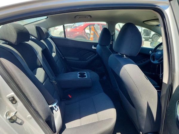 2018 KIA FORTE LX Pop,S,EX
