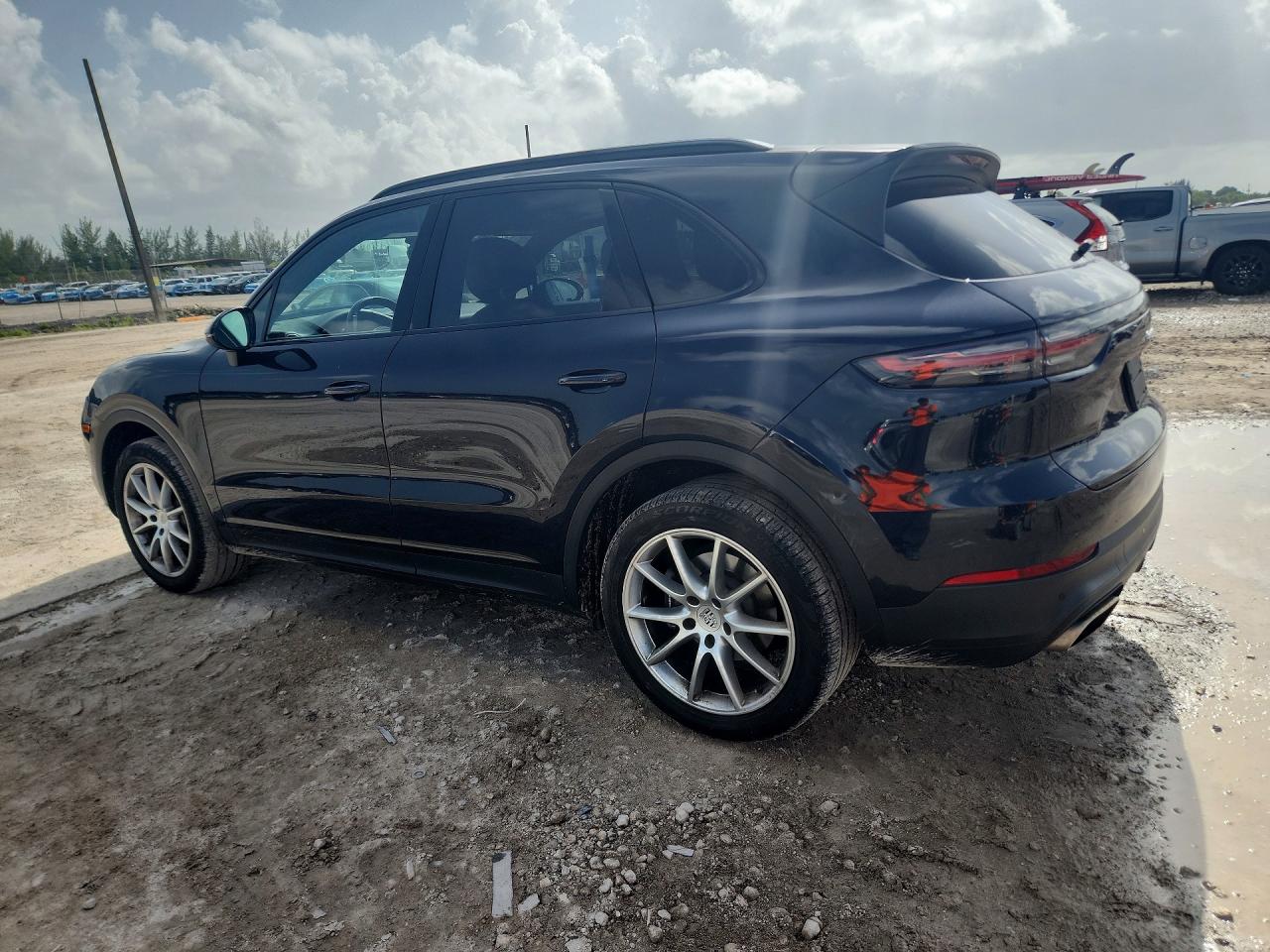2019 PORSCHE CAYENNE