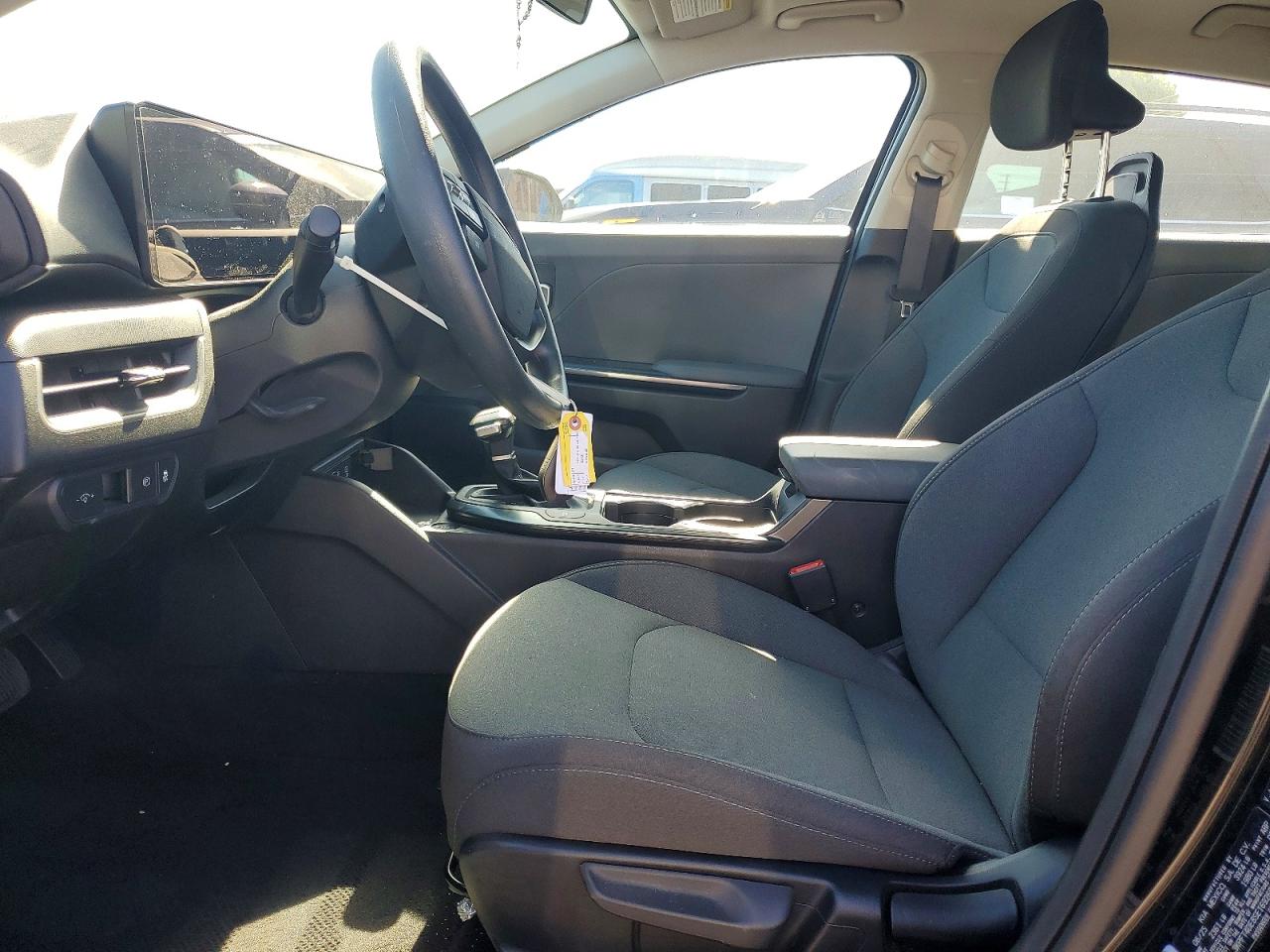 2025 KIA K4 LX, LXS