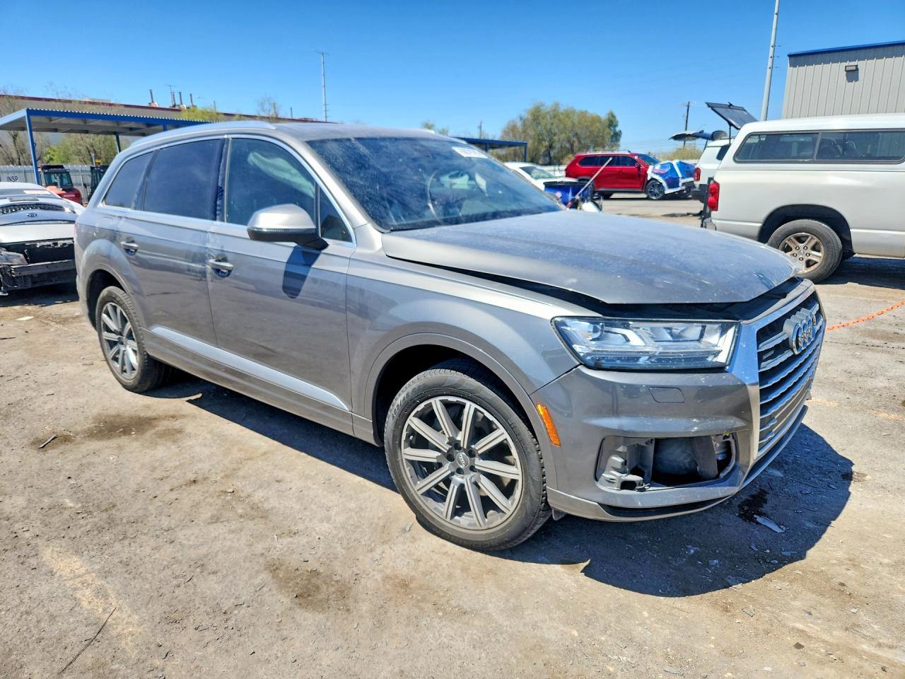 2017 AUDI Q7 quattro Premium Plus