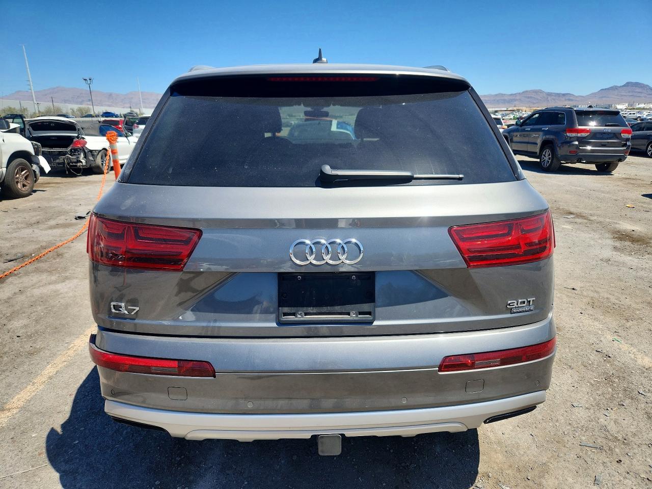 2017 AUDI Q7 quattro Premium Plus