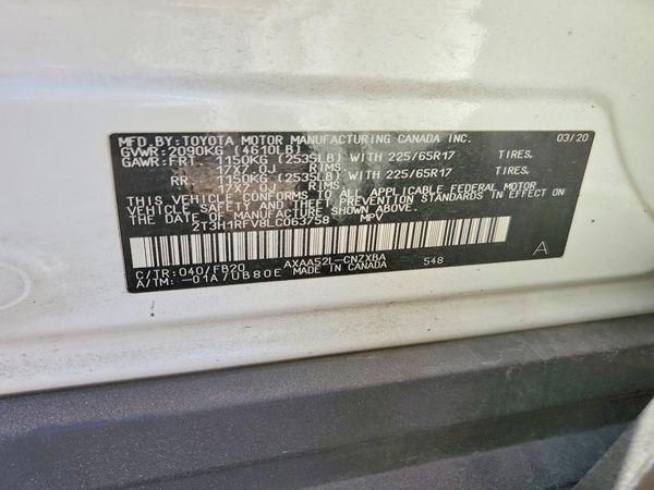 2020 TOYOTA RAV4 LE