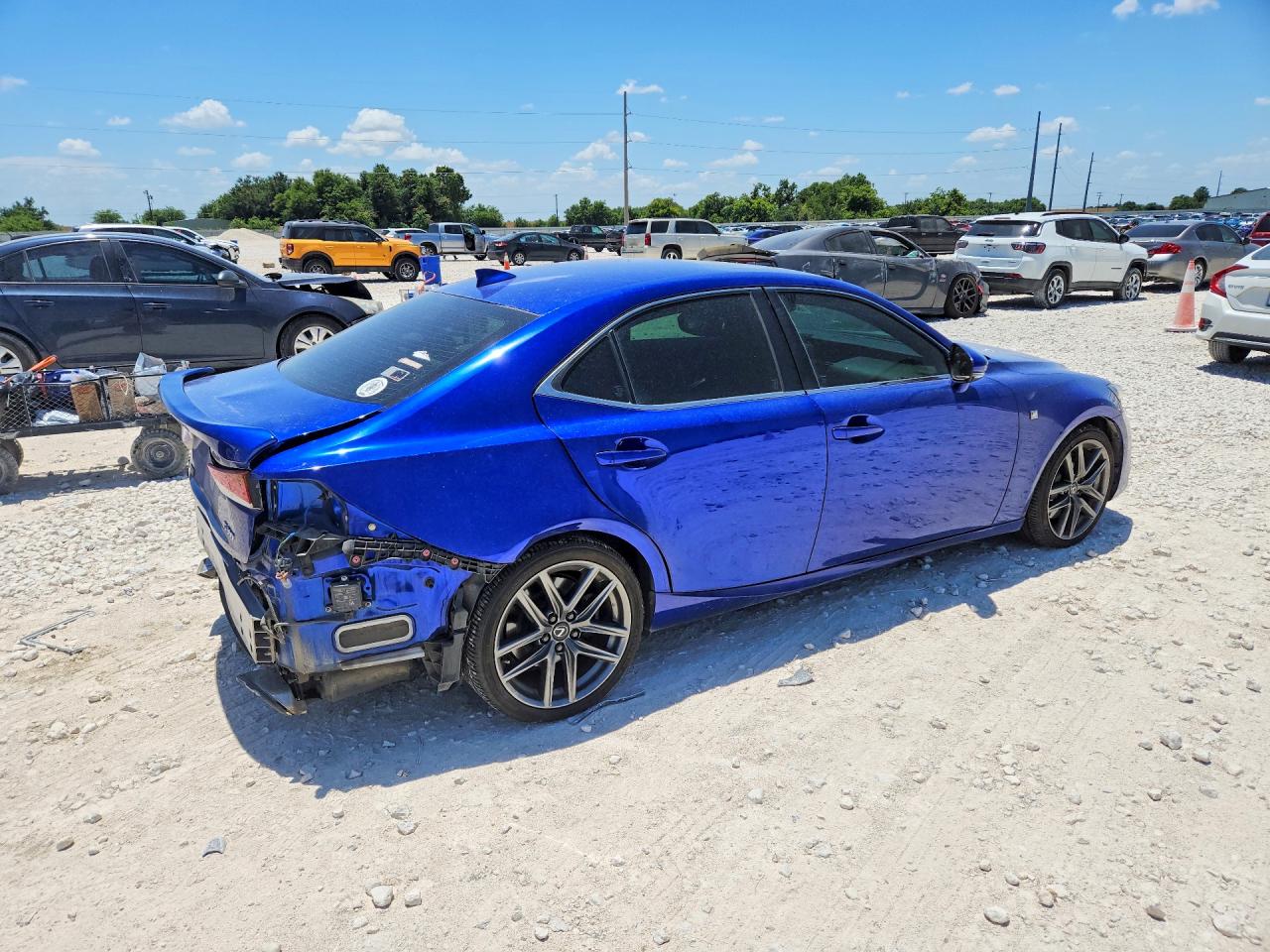 2019 LEXUS IS 300