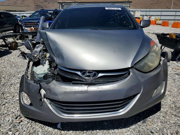 2012 HYUNDAI ELANTRA GLS(Middle grade)
