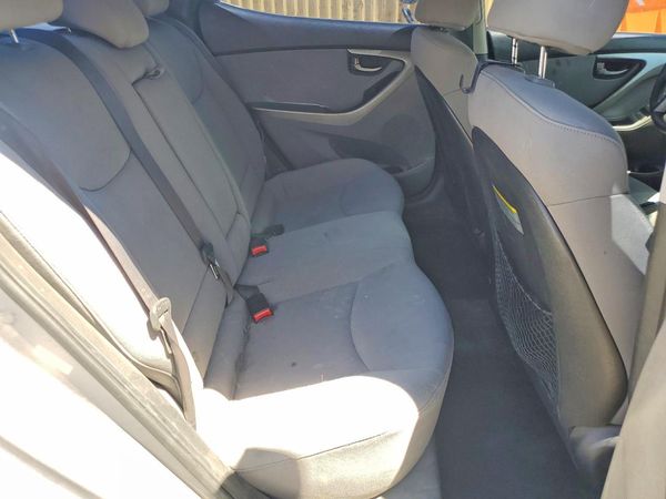 2012 HYUNDAI ELANTRA GLS(Middle grade)