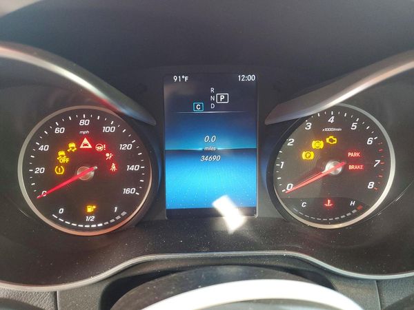 2022 MERCEDES-BENZ GLC GLC300
