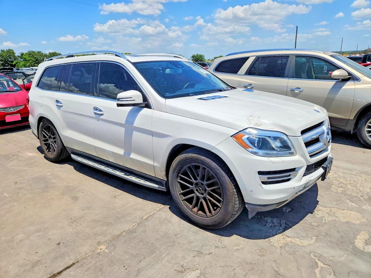 2016 MERCEDES-BENZ GL GL450-4M