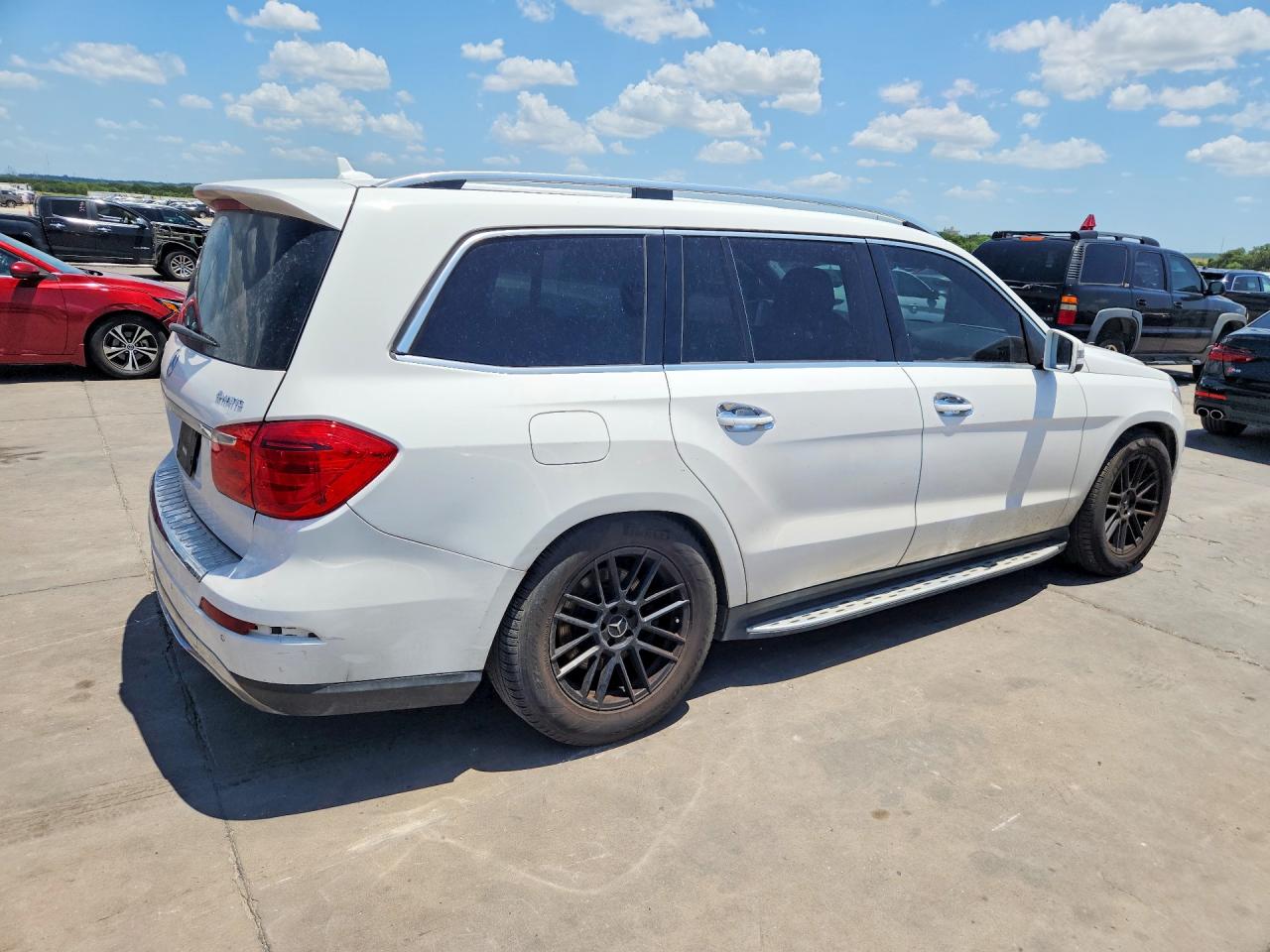 2016 MERCEDES-BENZ GL GL450-4M