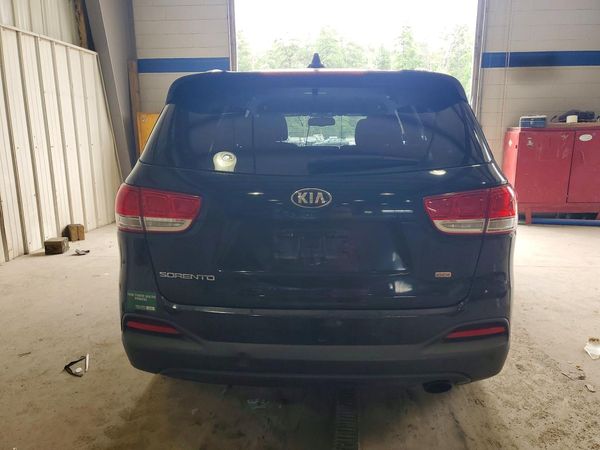 2017 KIA SORENTO L, LX