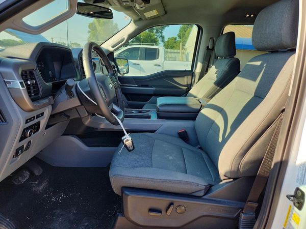 2024 FORD F150