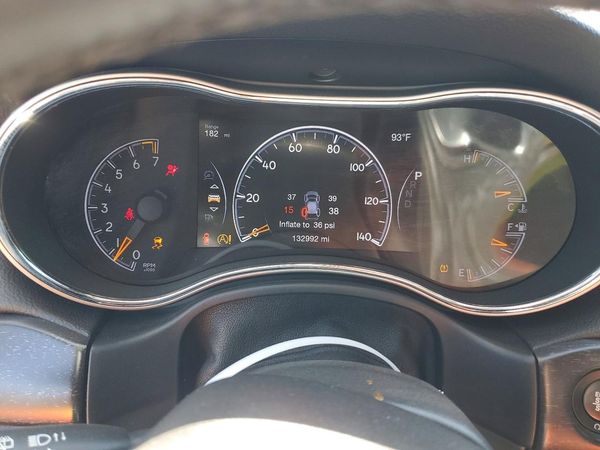 2017 JEEP GRAND CHEROKEE LAREDO 4X2