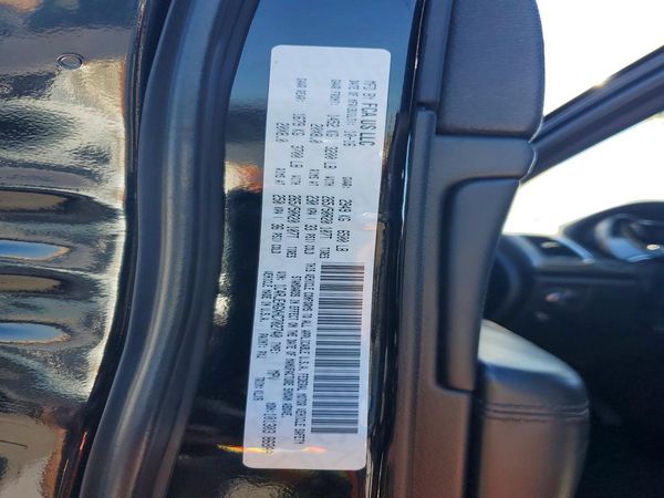 2017 JEEP GRAND CHEROKEE LAREDO 4X2