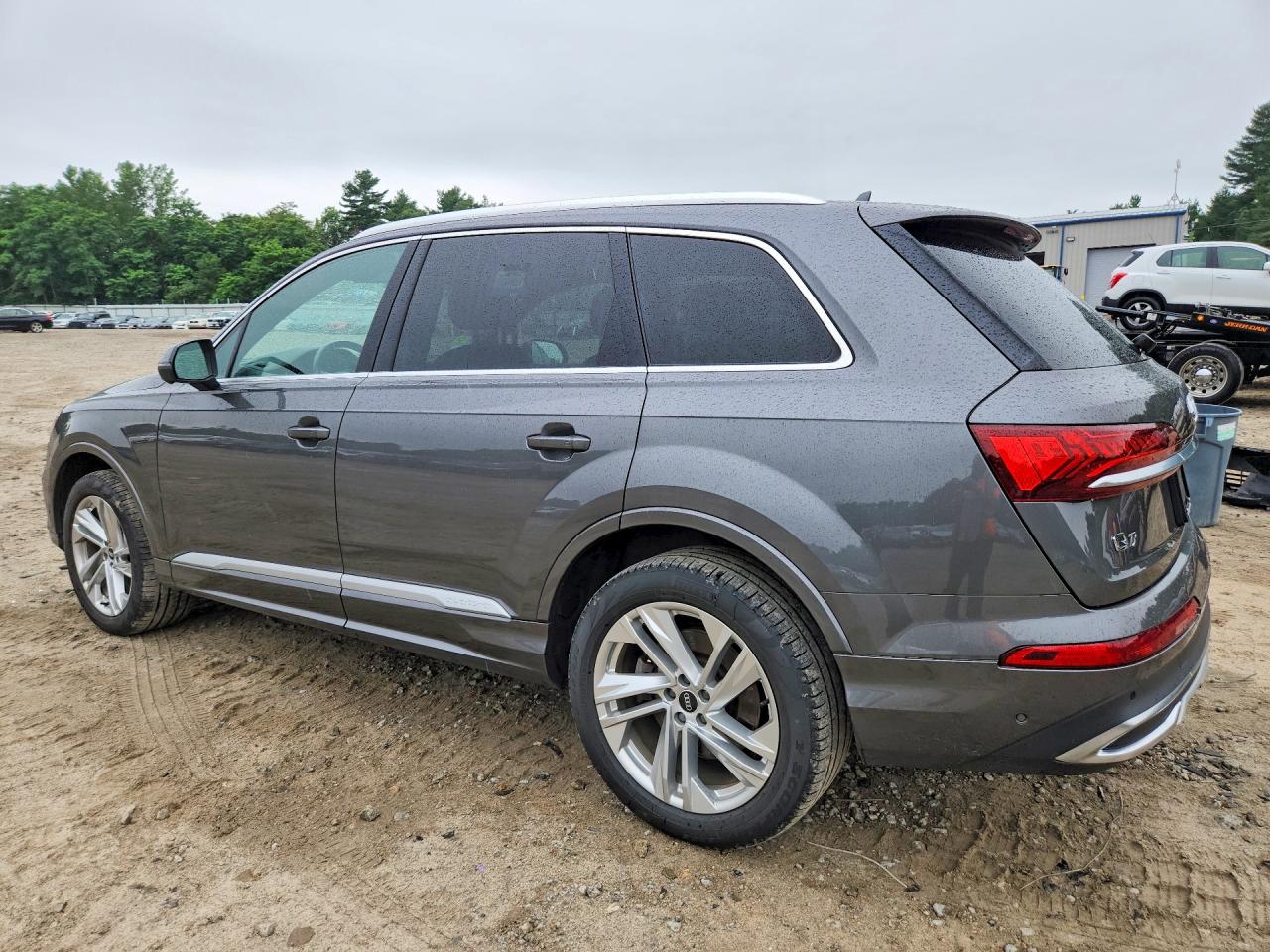 2021 AUDI Q7 quattro Premium Plus