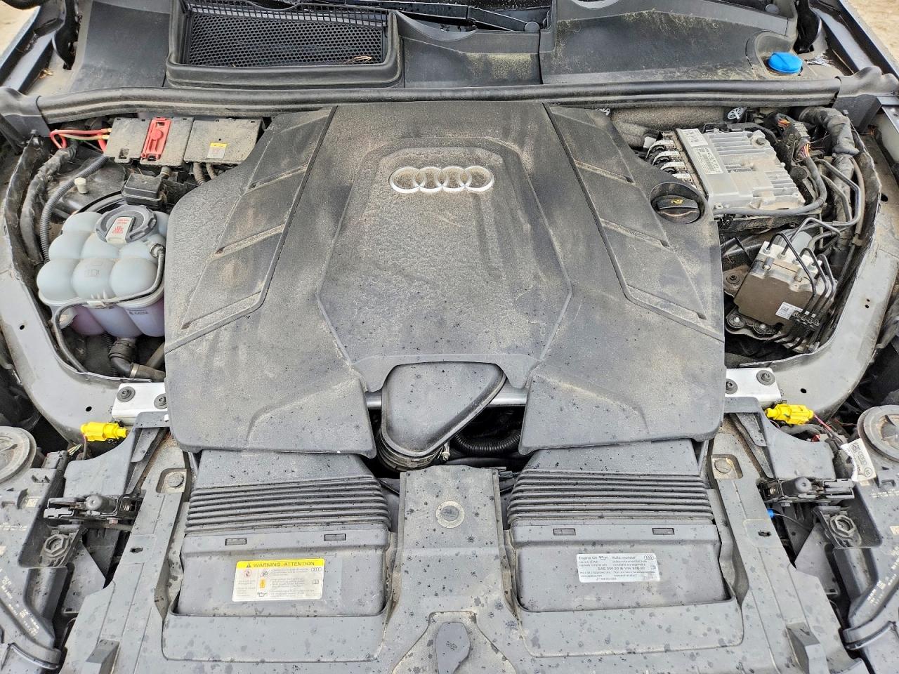 2021 AUDI Q7 quattro Premium Plus