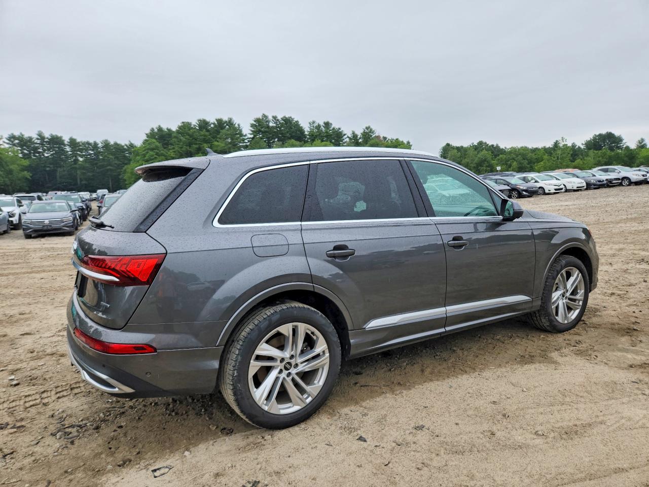 2021 AUDI Q7 quattro Premium Plus