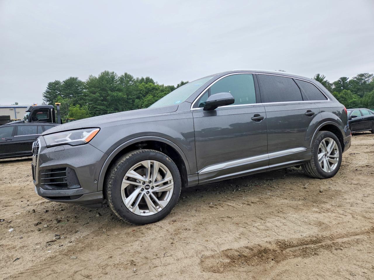 2021 AUDI Q7 quattro Premium Plus