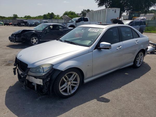 2012 MERCEDES-BENZ C C250