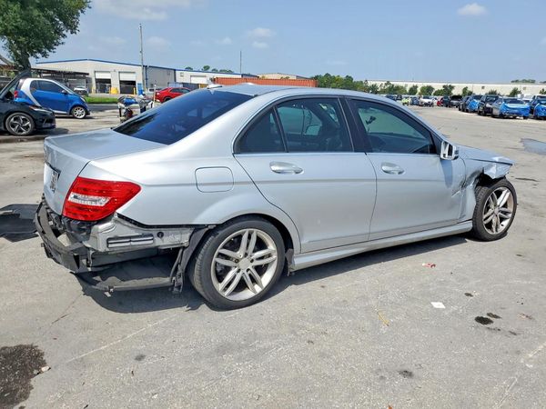 2012 MERCEDES-BENZ C C250