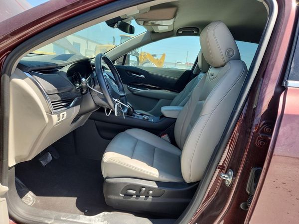 2023 CADILLAC XT4